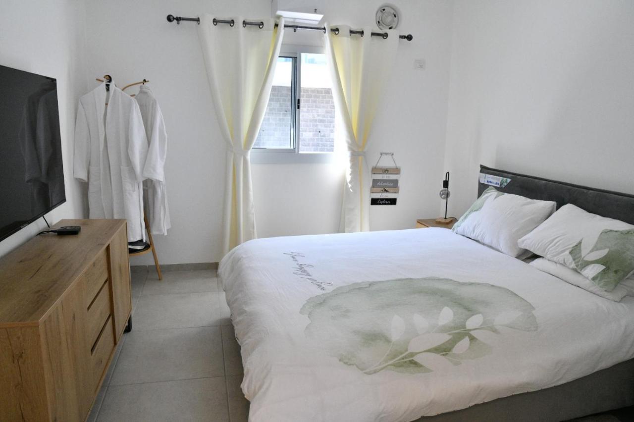 דירות מגדל Casa Cohen C Kineret קאסה כהן סי כנרת מראה חיצוני תמונה