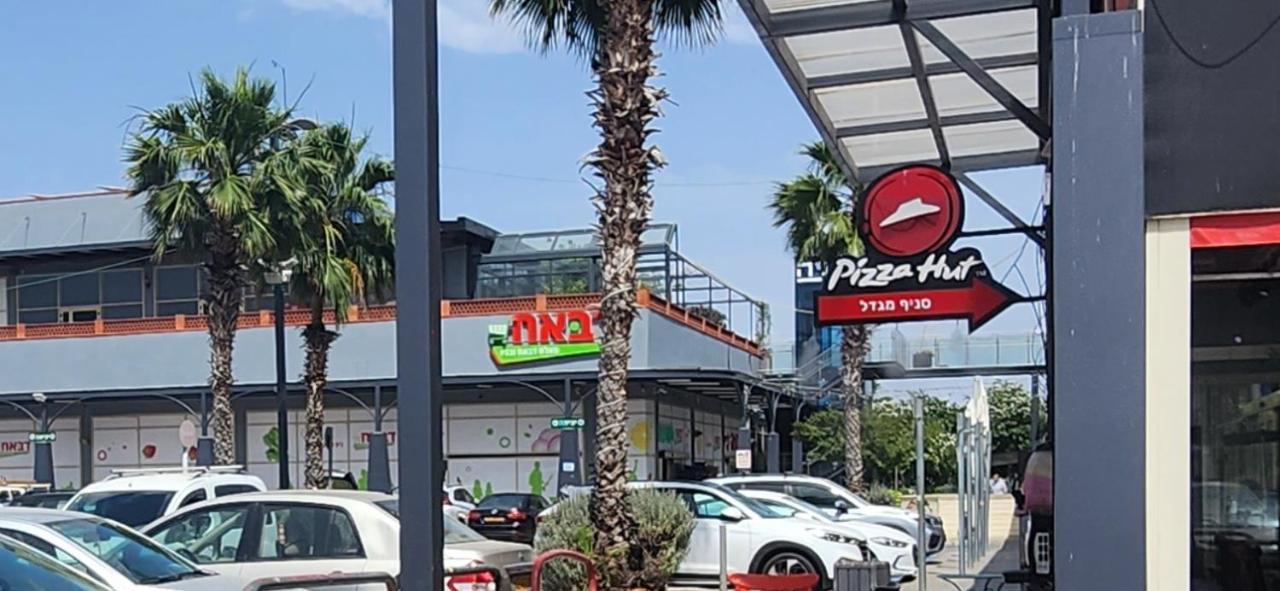 דירות מגדל Casa Cohen C Kineret קאסה כהן סי כנרת מראה חיצוני תמונה